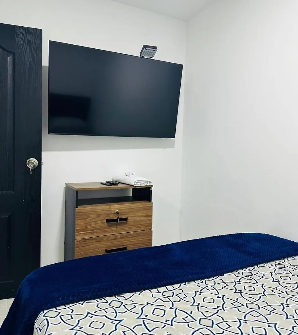 Apartaestudio Laureles 2 Medellin Apartment