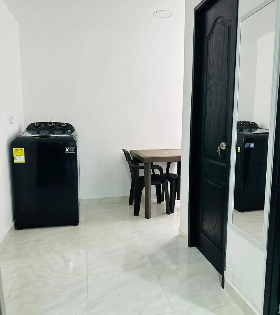 Apartaestudio Laureles 2 Medellin Apartment
