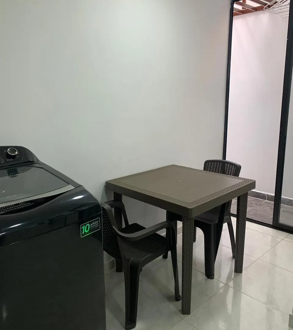 Apartaestudio Laureles 2 Medellin